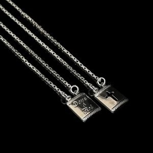 ESCAPULARIO - MEDALHA DEUS E FIEL E CRUZ -60CM- BANHADO A OURO BRANCO