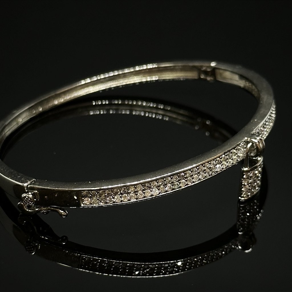 BRACELETE CADEADO - CRAVEJADO ZIRCONIA - BANHADO A OURO BRANCO - Imagem 2