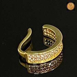 PIERCING CRAVEJADO ZIRCONIA - BANHADO A OURO 18K