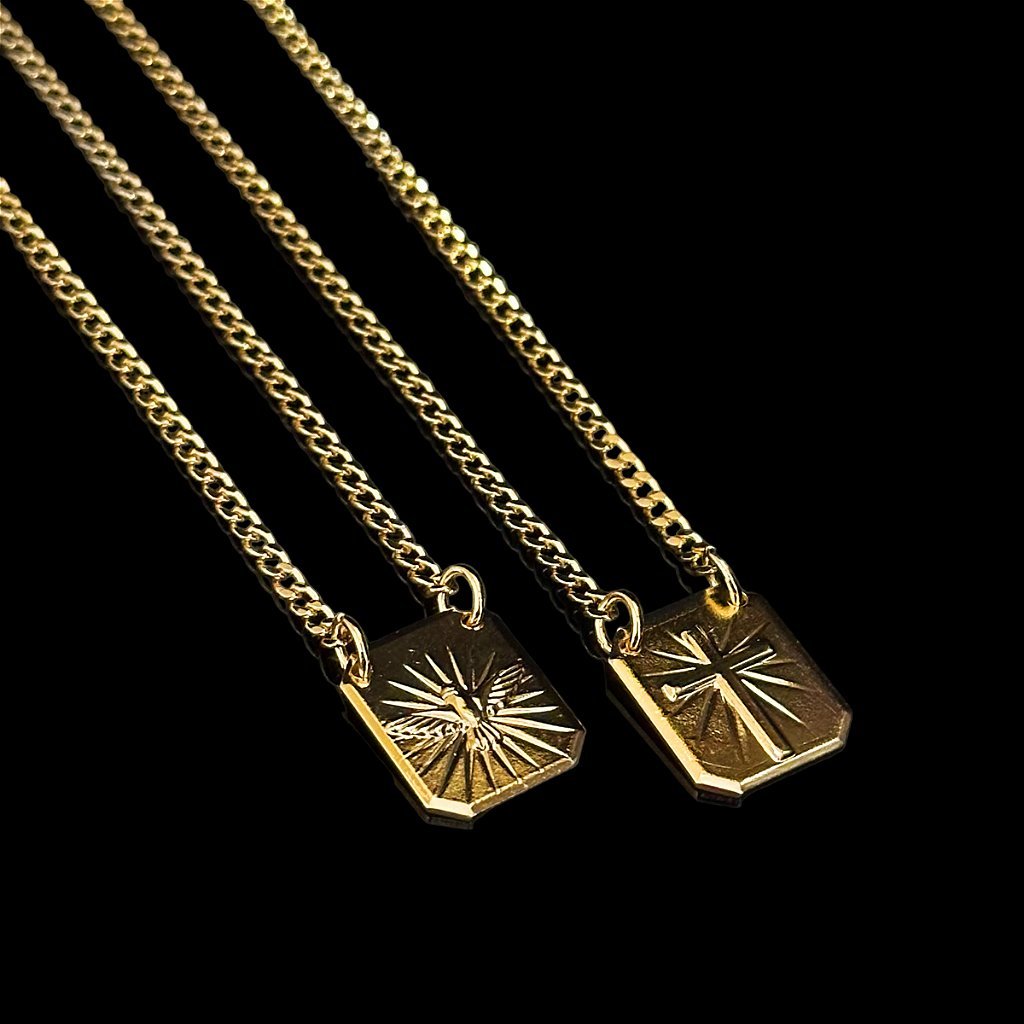 ESCAPULARIO - MEDALHA PAZ E CRUCIFIXO - 70CM - BANHADO A OURO 18K - Imagem 2