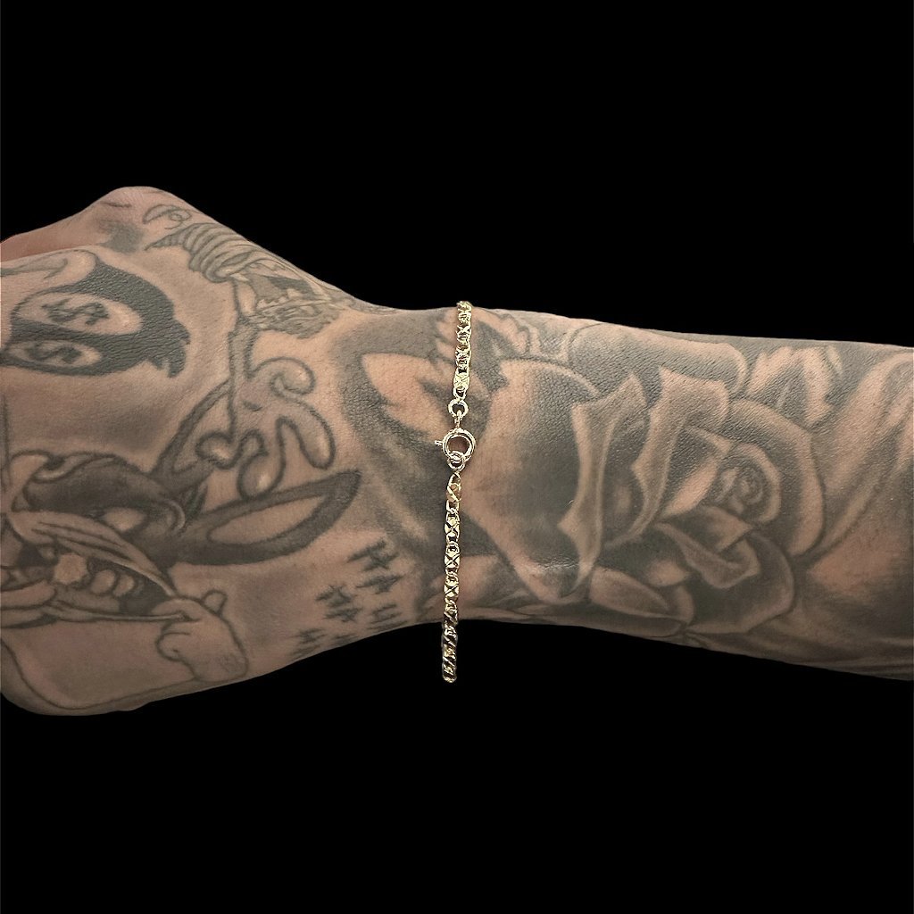 PULSEIRA PIASTRINE DESENHADA 3MM - BANHADO A OURO 18K